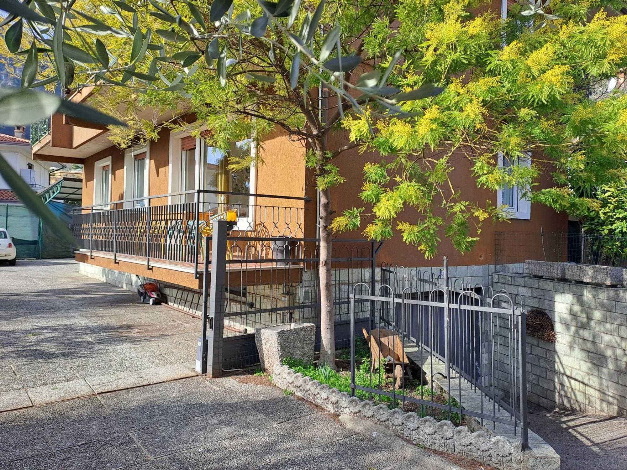 Oma Margareta Apartment ليمونِ سول غاردا المظهر الخارجي الصورة